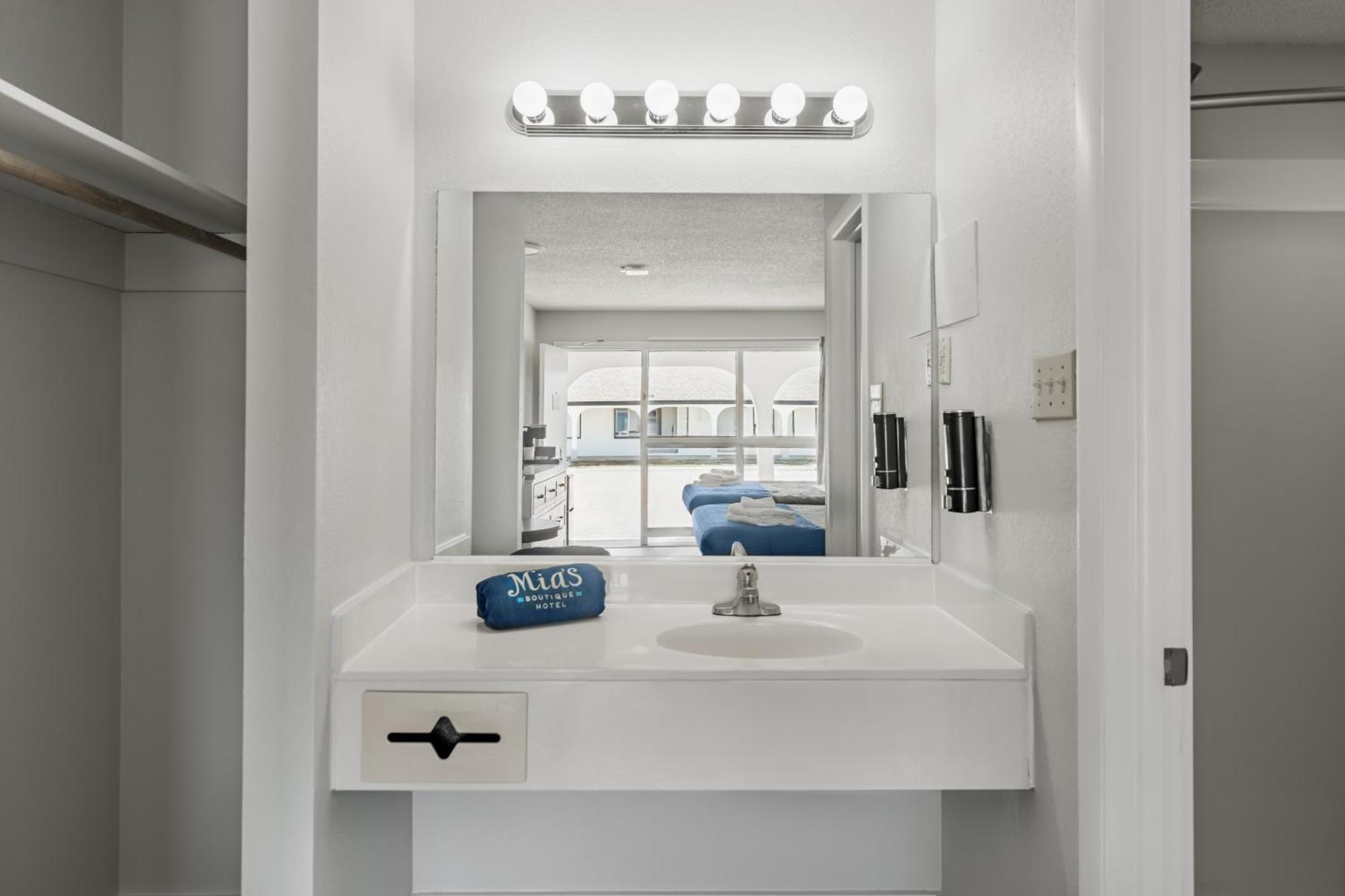 Mia'S Boutique Hotel Nags Head Zewnętrze zdjęcie